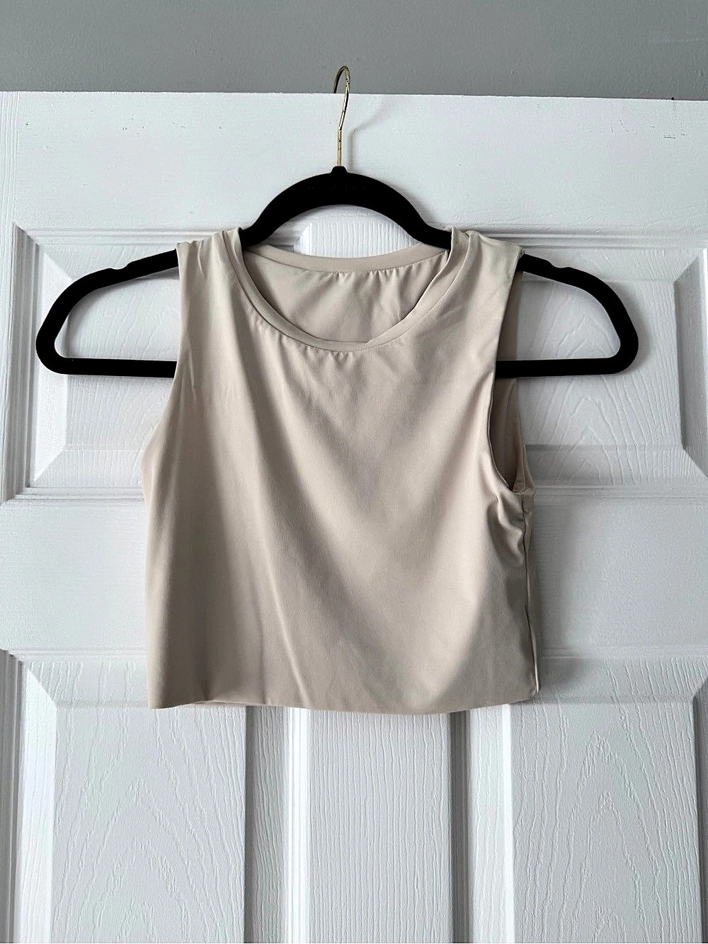 Vitality High-Neck Tank Top Beige